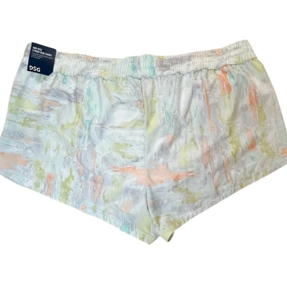 DSG Camo Multi Moisture-Wicking Women's‎ Shorts, Camo Color, Size XXL, NWT